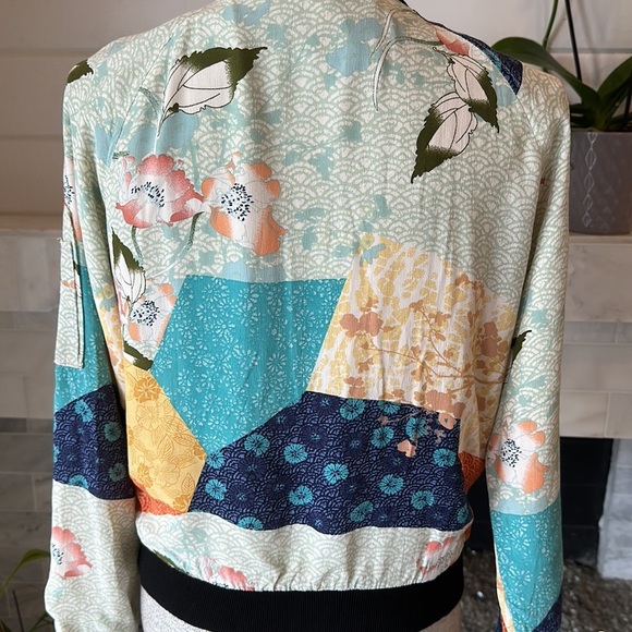 Sanctuary Mixed Asian Patchwork Print Bomber Jacket Size XS - Picture 7 of 11